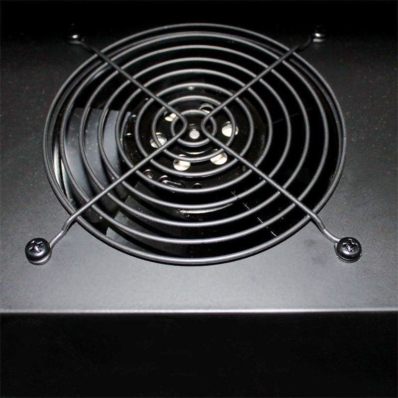 Bar Fridge | 160 Litre close up view of german fan