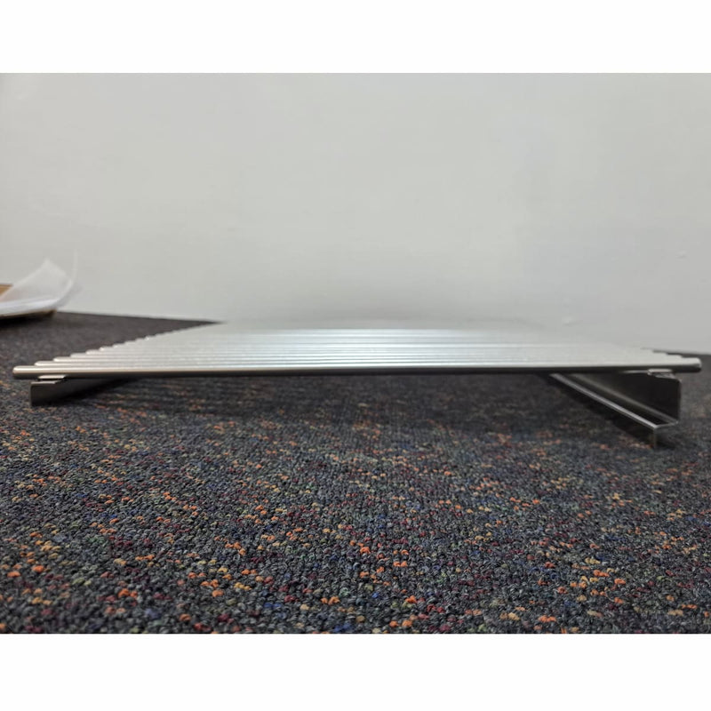 Replacement V-grate & BBQ Rod Grills for OLA Grills Parrilla Argentine showing a side on view of the rod model