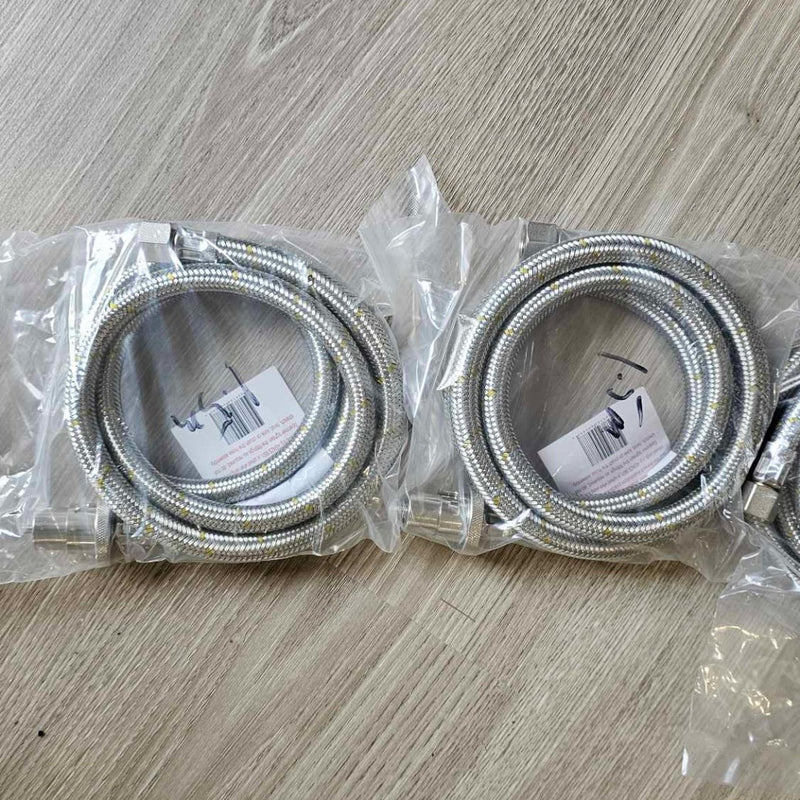 Bayonet Hose in multiple lengths | Caravan & RV showing the 1.5 m length hoses