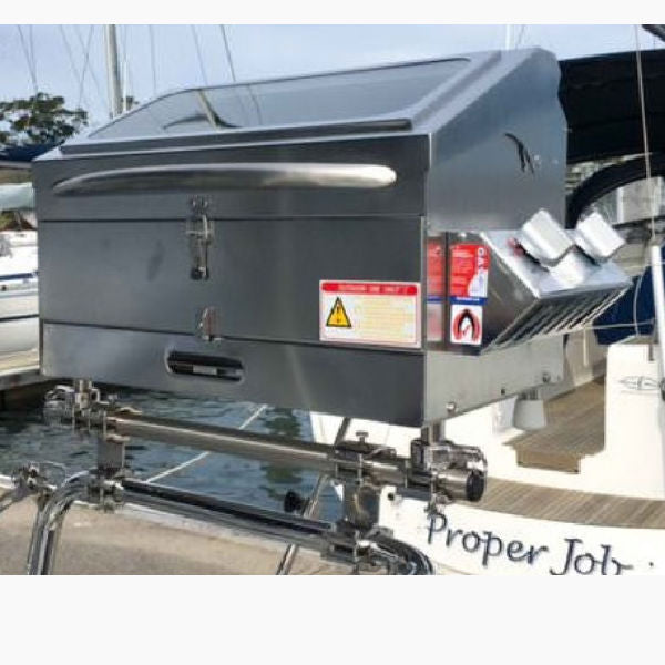 Galleymate 1100 marine bbq on a boat rail with hood closed