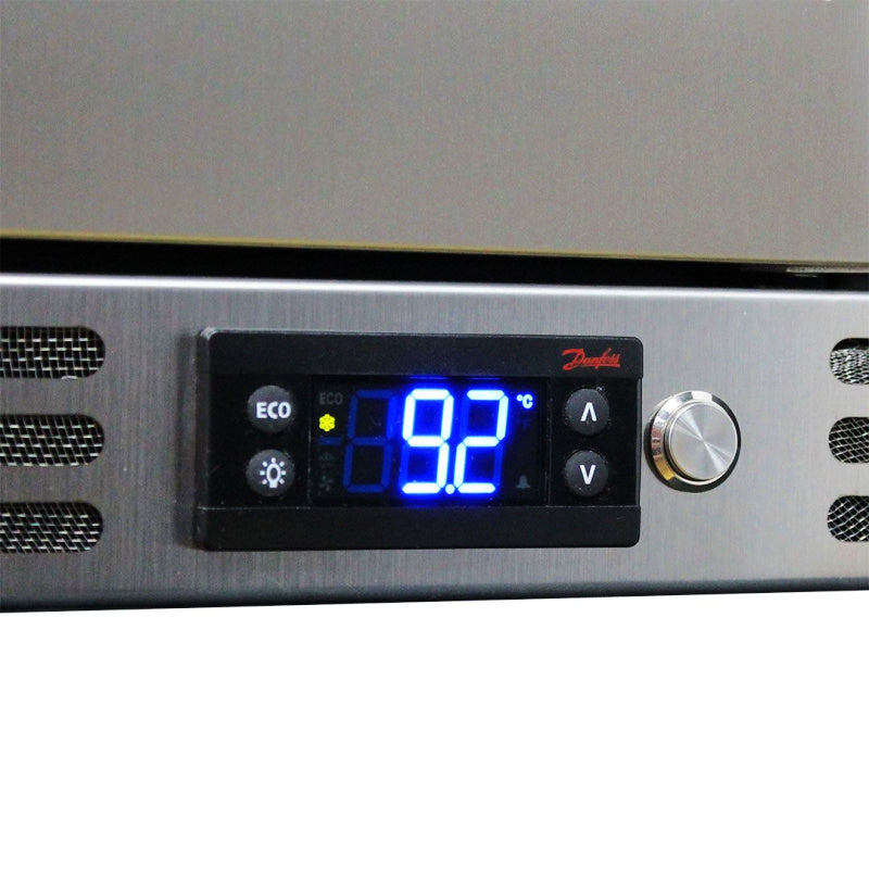 Bar Fridge | 164 Litre Alfresco close up of temperature controls