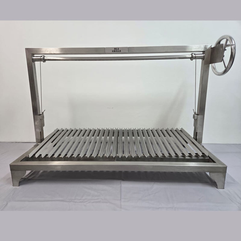 Built-In Parrilla Argentine BBQ Topper | 100% 304 Stainless | V-Grate Model with the grill at base feet height