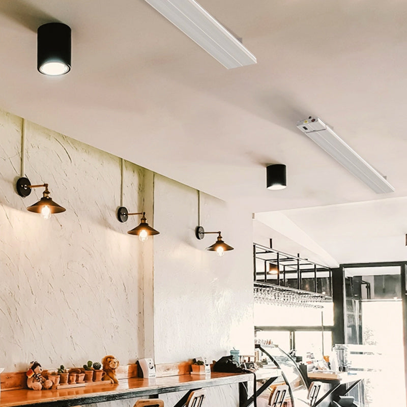 Infrared Heater | Outdoor | Electric | Herschel Summit white in indoor cafe